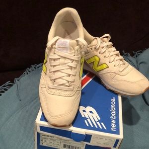 New Balance Classic Beige Sneakers